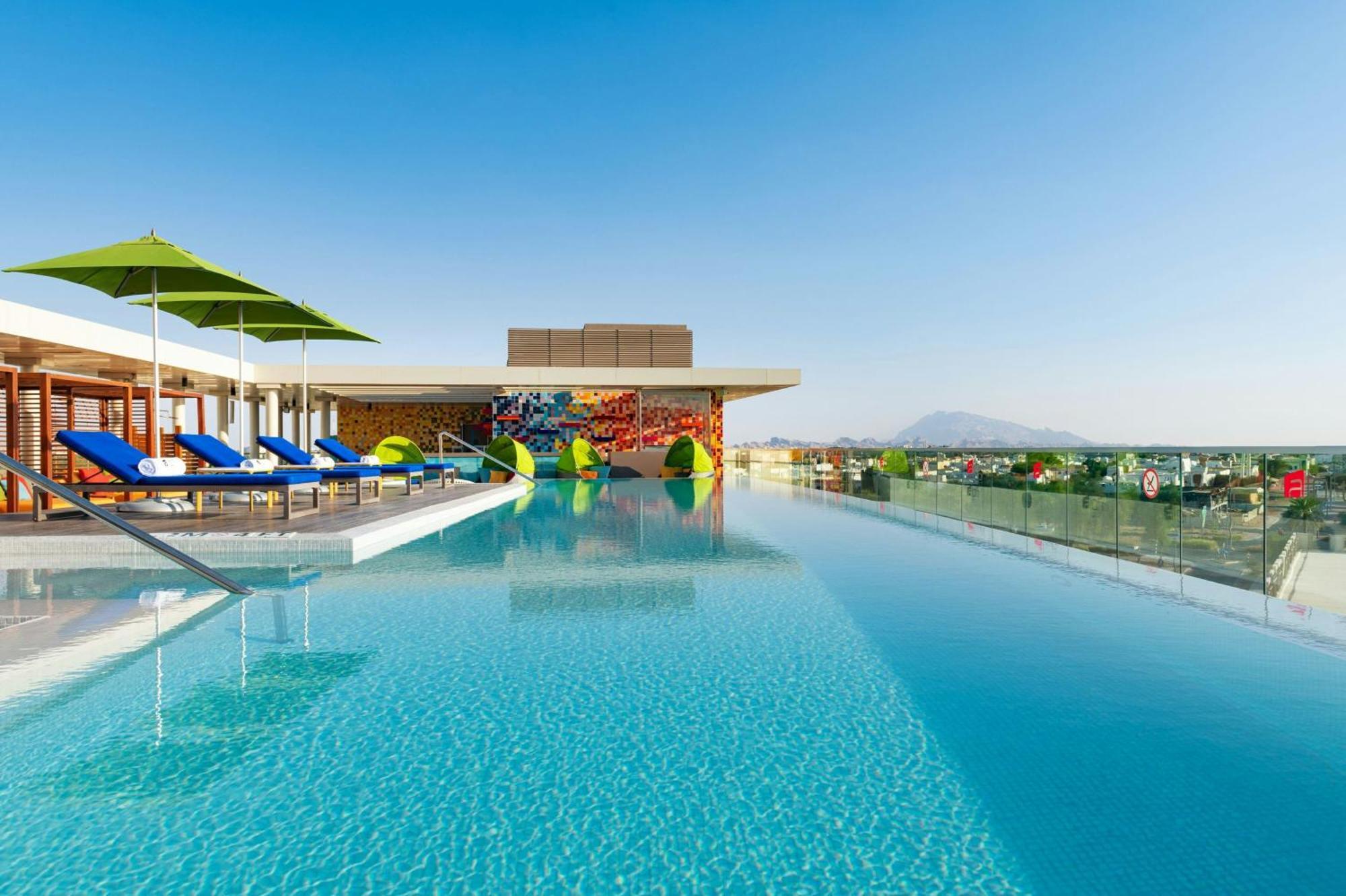Aloft Al Ain Hotel Exterior foto